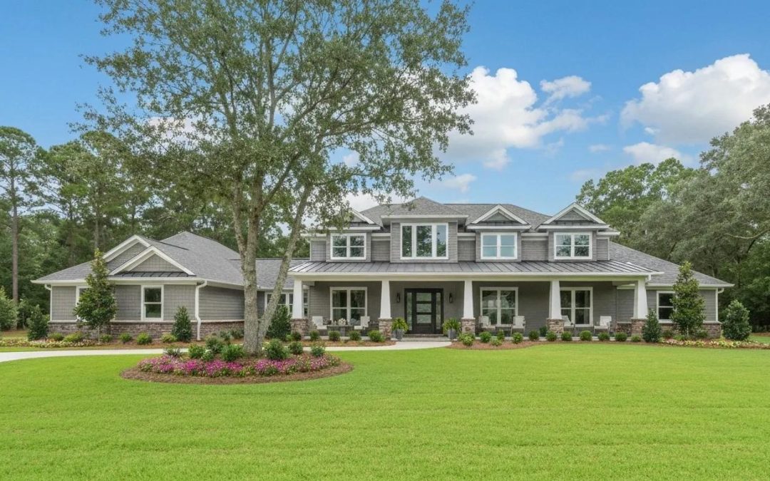 Beautiful new home in Port Charlotte, showcasing quality craftsmanship and modern design